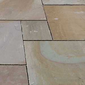Natural stone paving: fossil 10.2mtr2 natural stone paving pack