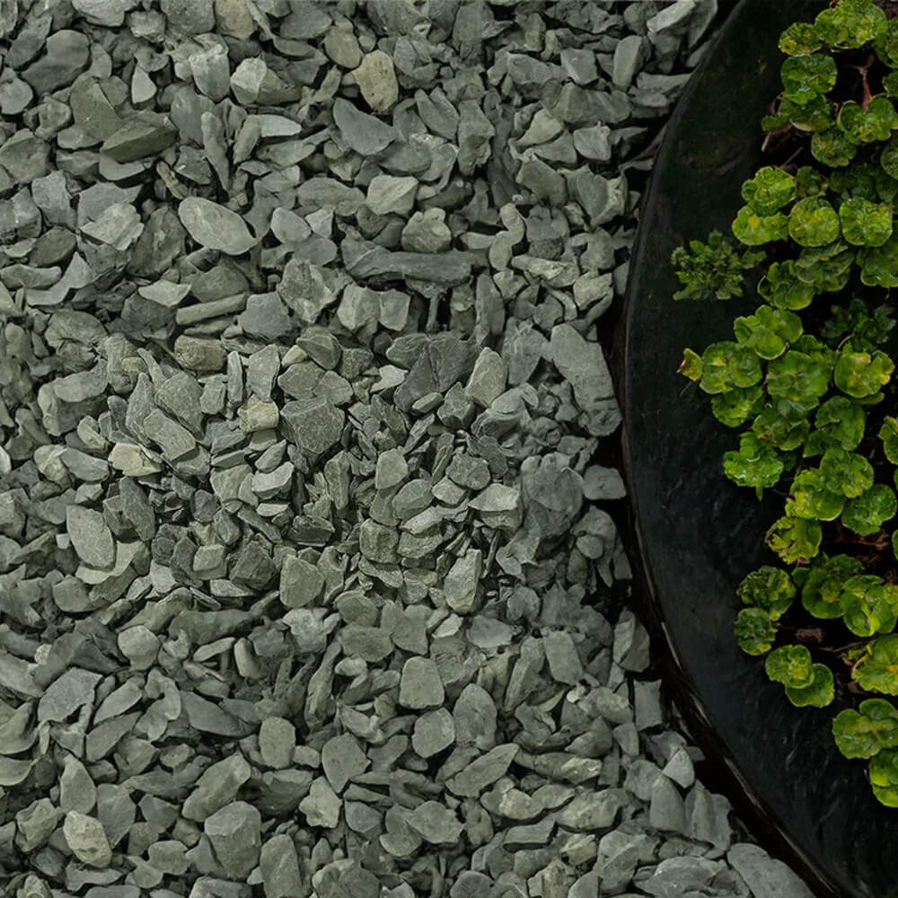 Green Slate Chippings 20mm Maxi Bag 25kg Gravel