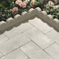 Scalloped Edging Natural