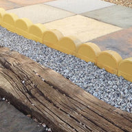 Scalloped Edging Sandstone
