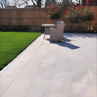 Linear Natural Grey Indian Natural Sandstone Paving Pack 22mm Calibrated 7.68m2 Patio Kit