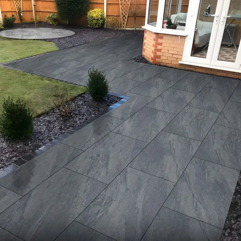 Elegance Quartz Nero Porcelain Paving Tile