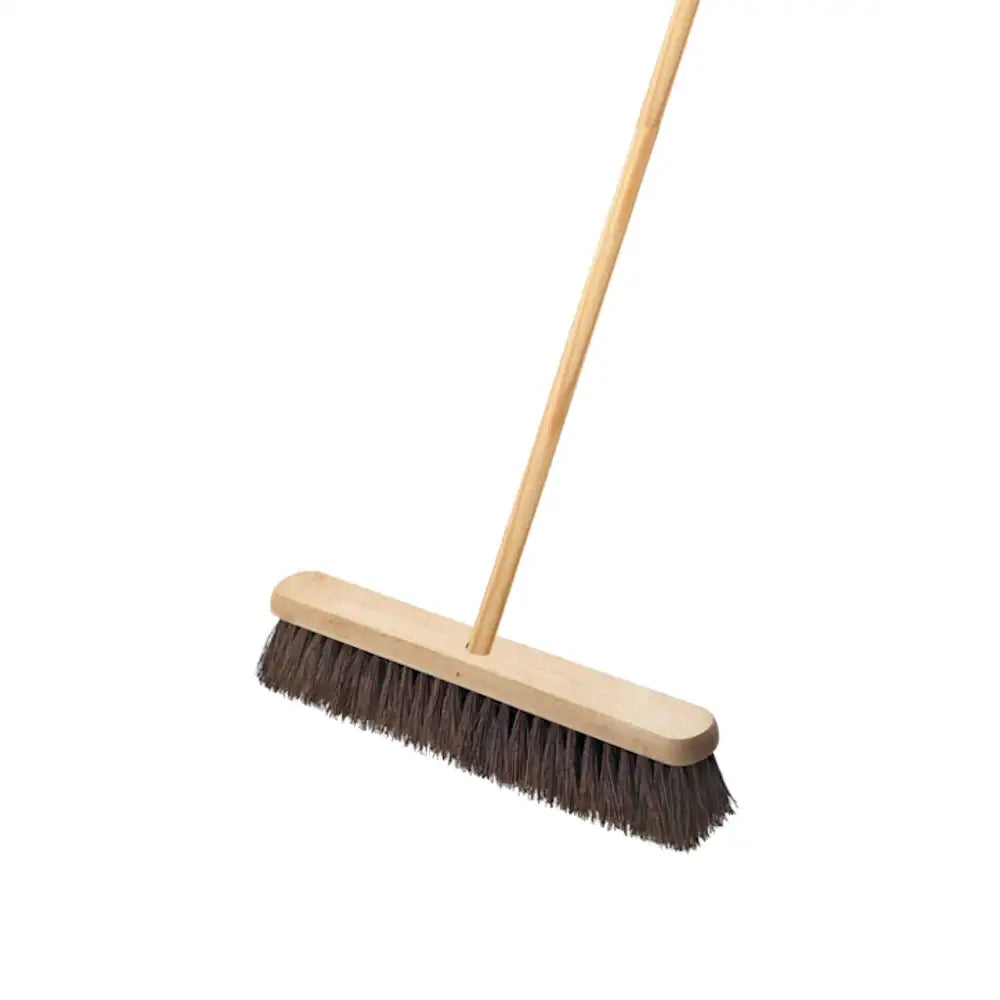 Bassine Broom & Stale 18 Inch