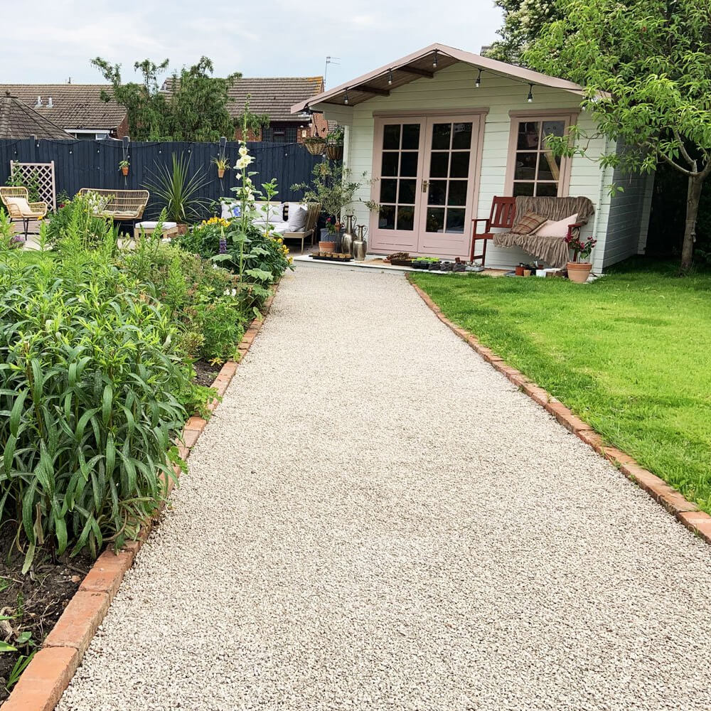 White Limestone 6mm Chippings Maxi Bag 25kg Gravel