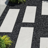 Black Basalt Decorative Garden Chippings Approx Size: 20mm Bag 25kg Gravel