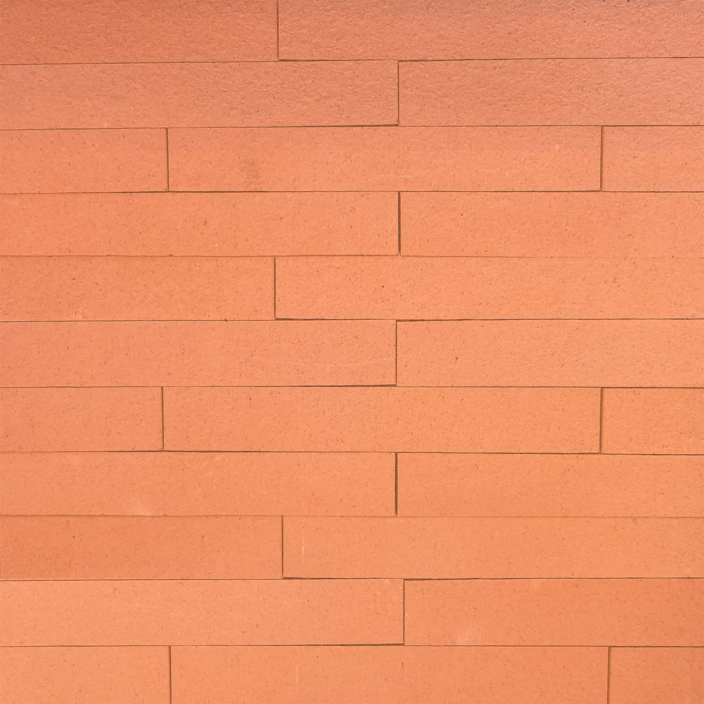 Linear Red Smooth 440X65mm