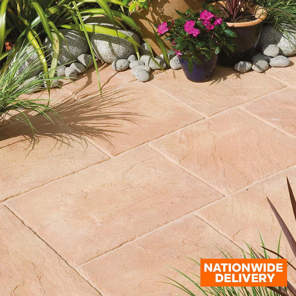 Bradstone York Gold Ashbourne ECO Patio Paving Kit 3.6m x 2.7m9.72 m2 Pack of 48 Slabs