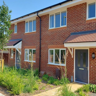 MBH 65mm Blockley Wrekin Berkshire Red