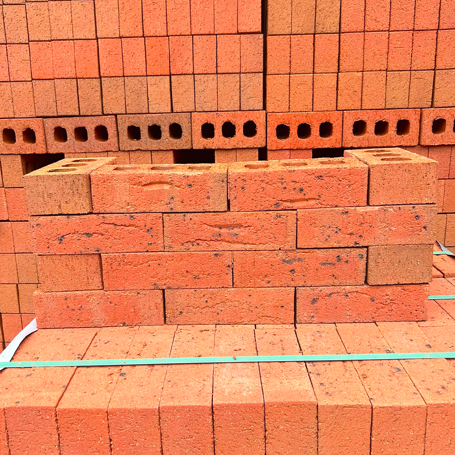 MBH 65mm Blockley Wrekin Berkshire Red