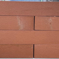 Linear Red Smooth 440X65mm