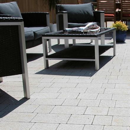 GRANGE SILVER GRANITE FINISH PAVING PACK GRANGE SILVER GRANITE FINISH PAVING PACK