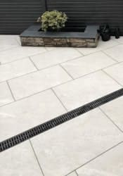 Cheap porcelain paving