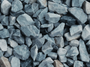 Decorative Chippings, Gravels & Pebbles: Ice Blue Chippings 25kg bag