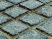 Cobbles & Cobble Setts: Charcoal Granite Setts Cobbles & Cobble Setts: Charcoal Granite Setts