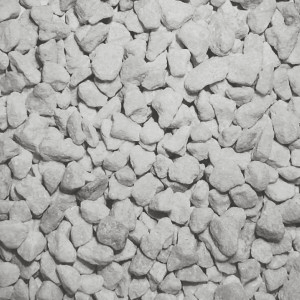 Chippings gravels pebbles: limestone chippings 25kg bag