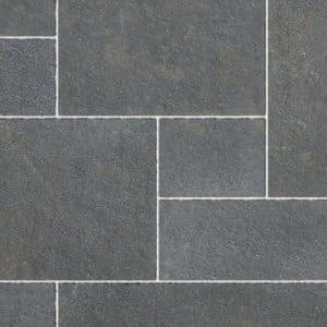 Natural stone paving: limestone graphite tumbled 15.25mtr2 natural stone paving pack