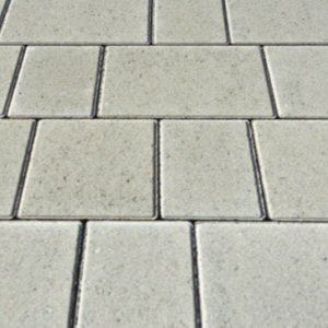 Smooth cobble pavers: birch smooth cobble paver 8m2 3 size pack